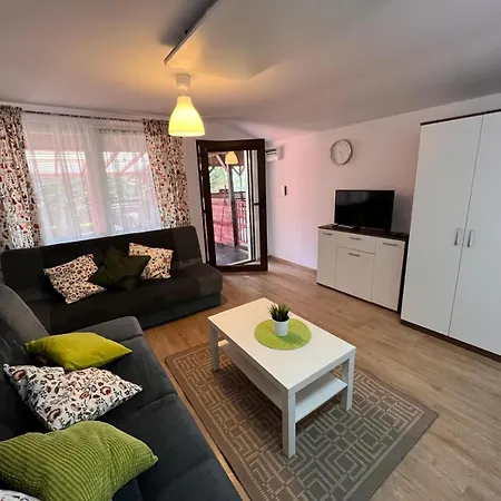 Lesny Zakatek Orman Evi *