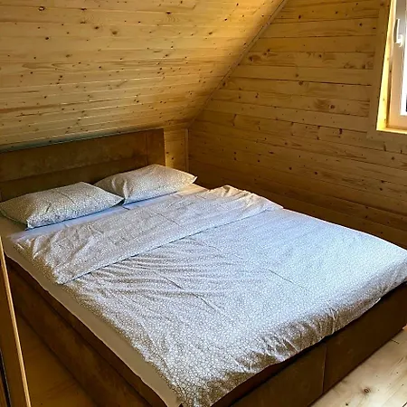 Lodge Lesny Zakatek Lubiatowo (Pomerania)