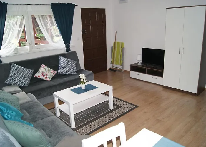 Lesny Zakatek * Lubiatowo (Pomerania)