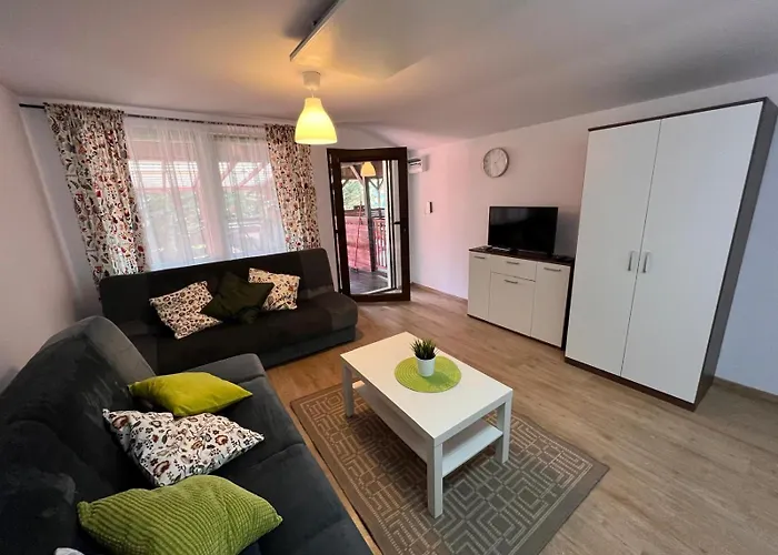 Lesny Zakatek Lodge *